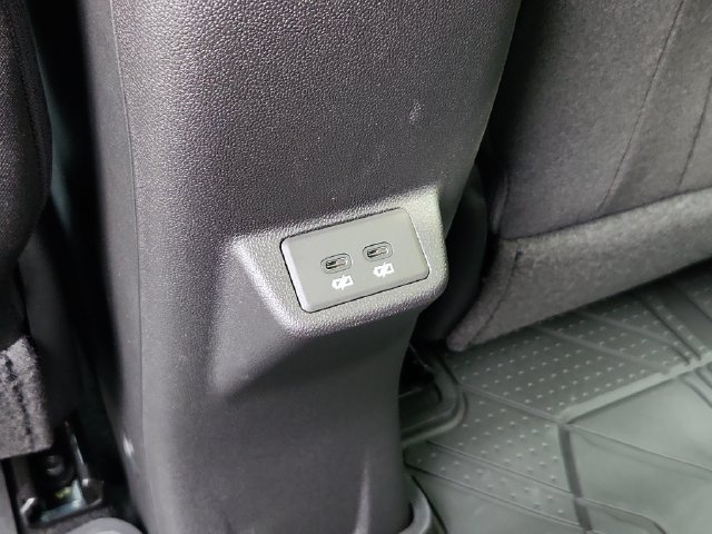 New 2027 Chevrolet Bolt LT w/ Comfort Package FWD image 16