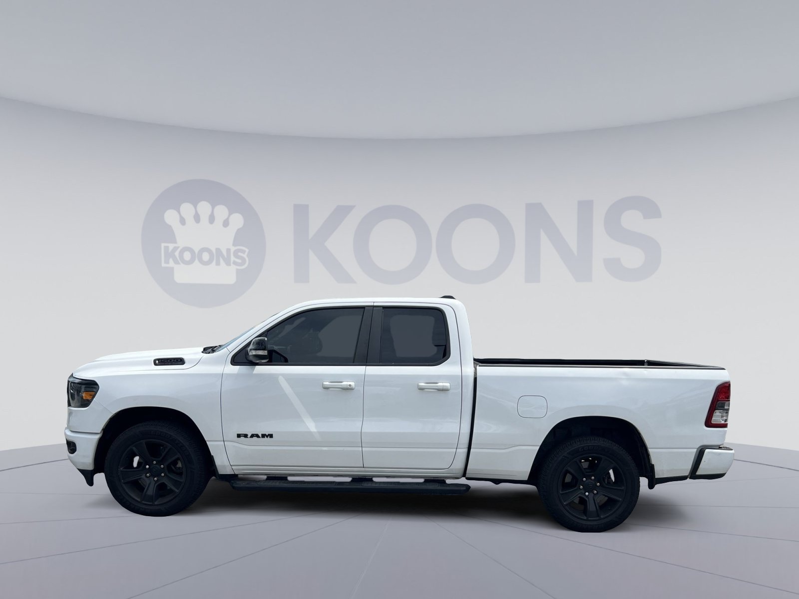 Used 2022 RAM 1500 Big Horn AWD/4WD image 2