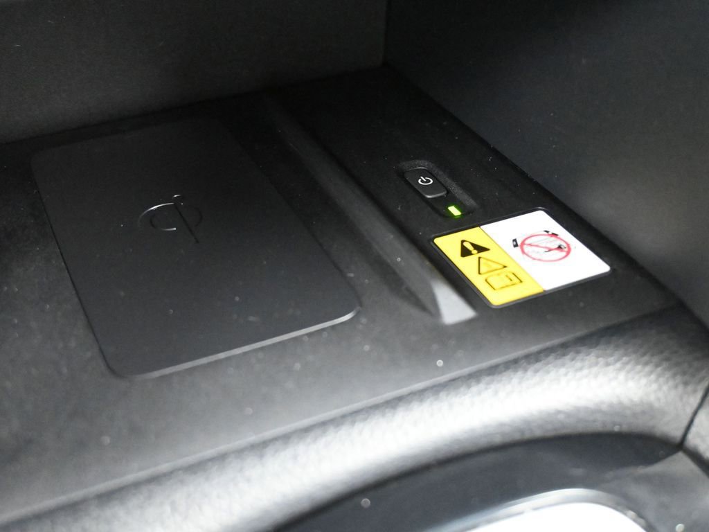 Used 2023 Toyota Corolla Cross LE image 22