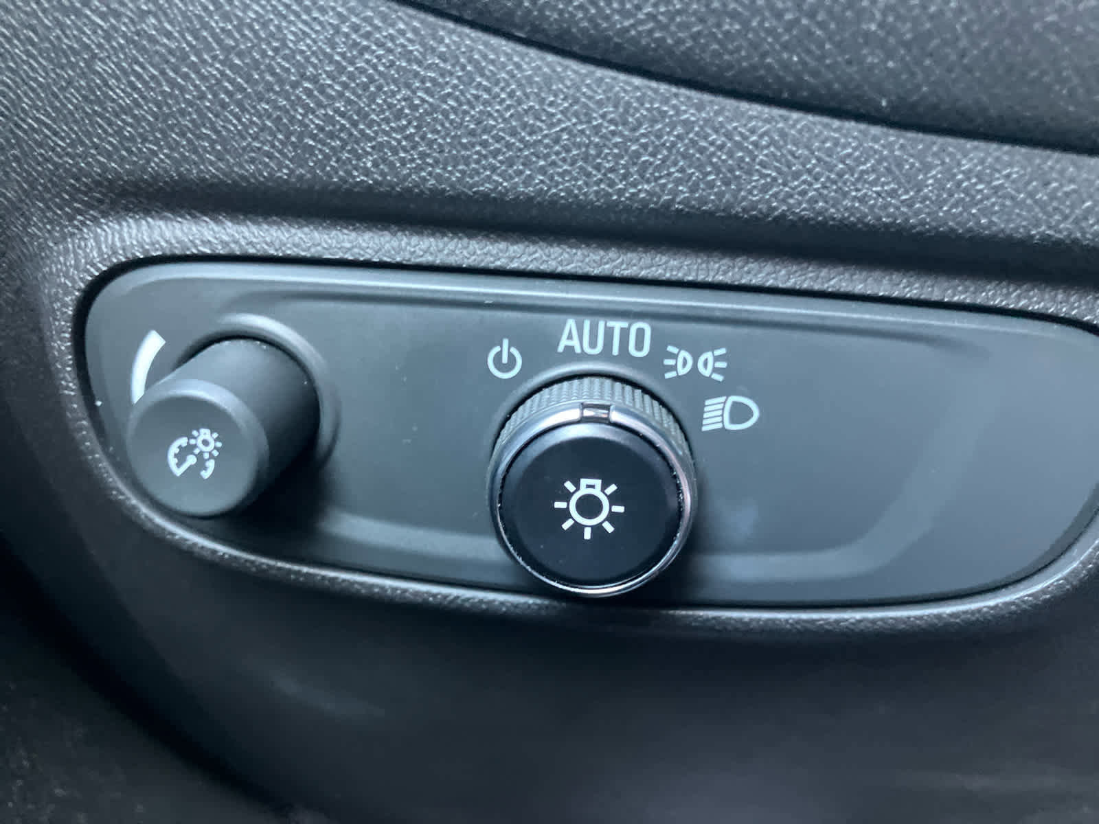 Used 2022 Chevrolet Equinox LT image 14