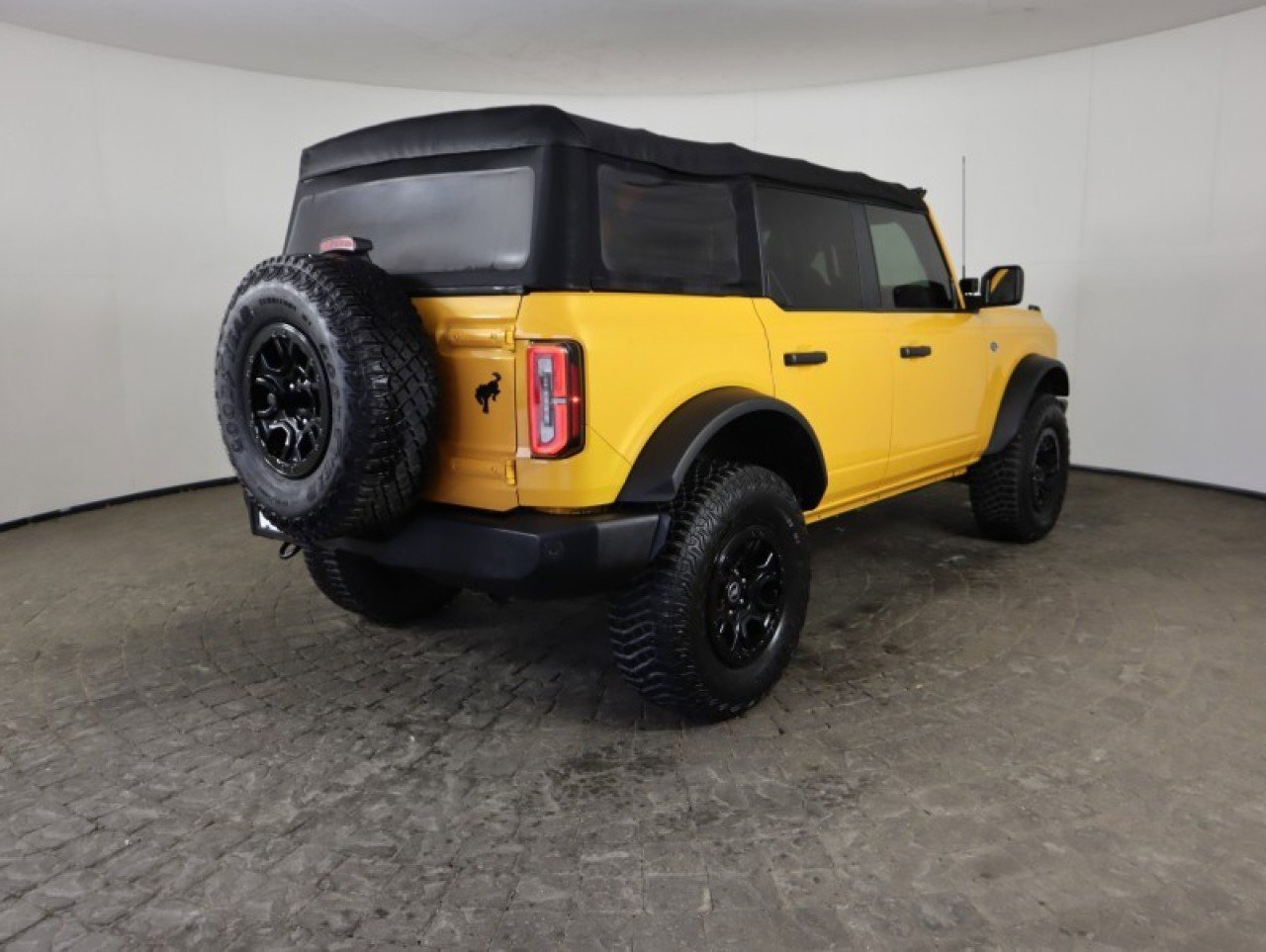 Used 2022 Ford Bronco Wildtrak image 6