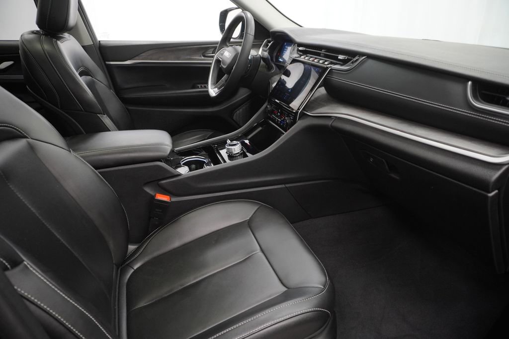 Certified 2023 Jeep Grand Cherokee L Limited image 49
