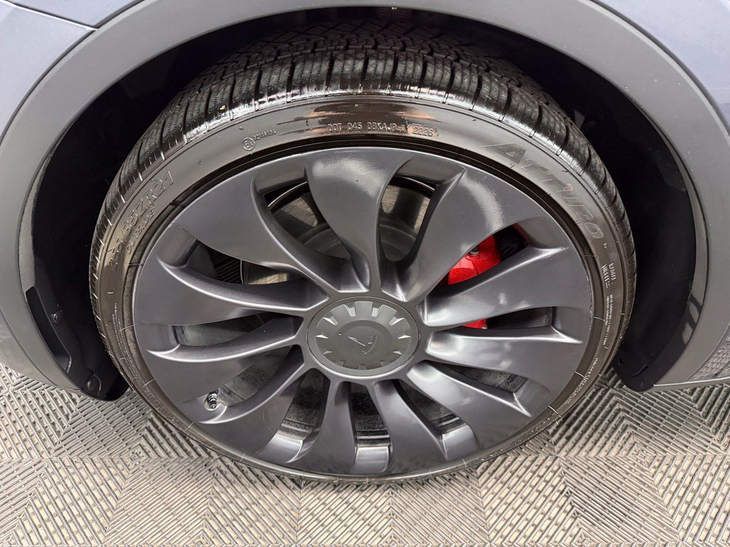 Used 2022 Tesla Model Y Performance AWD/4WD image 21