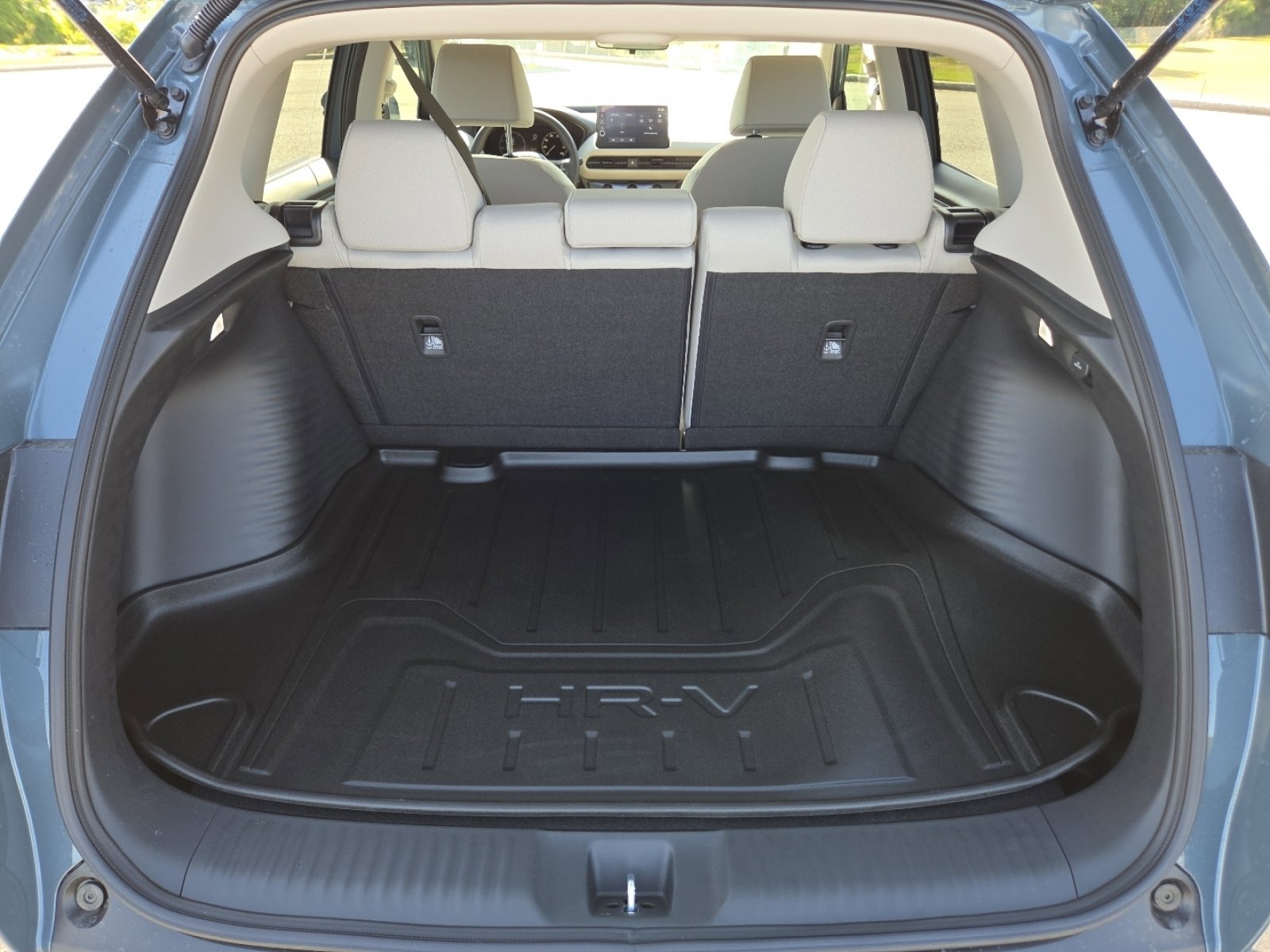 New 2026 Honda HR-V LX image 19