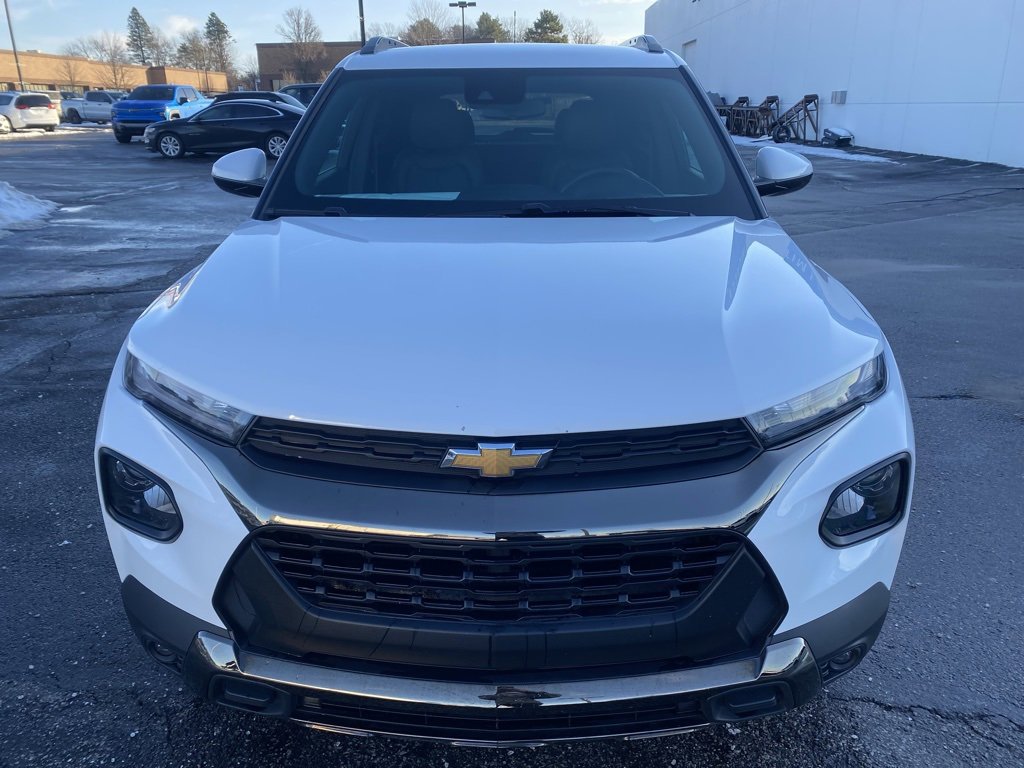 Used 2023 Chevrolet TrailBlazer ACTIV image 2