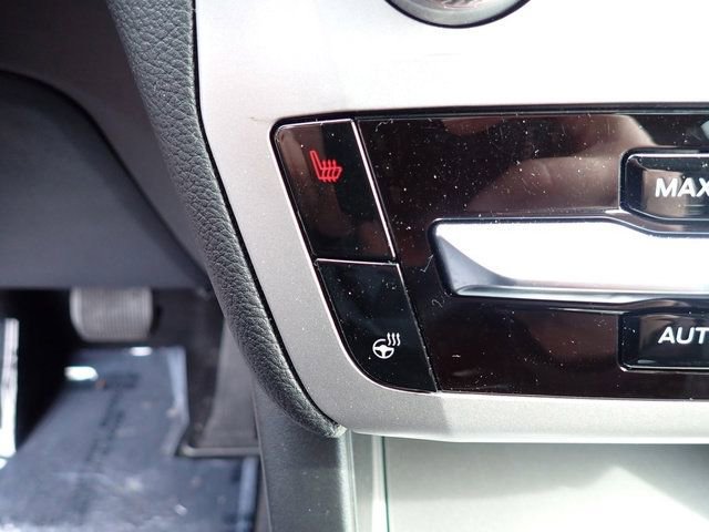 Used 2023 Ford Explorer XLT w/ Equipment Group 202A image 26