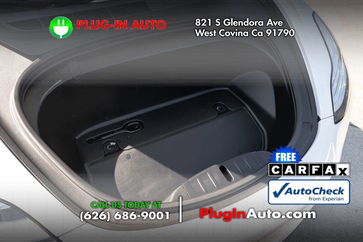 Used 2019 Tesla Model 3 Standard Range Plus image 12