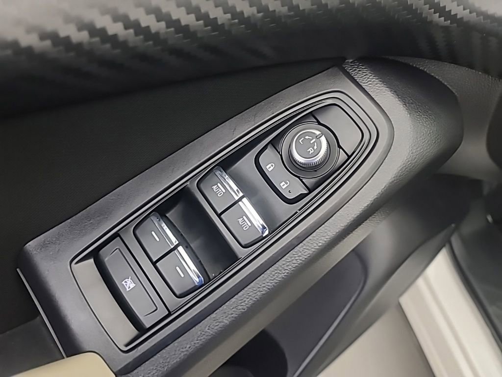 Used 2025 Subaru Ascent Premium AWD/4WD image 26