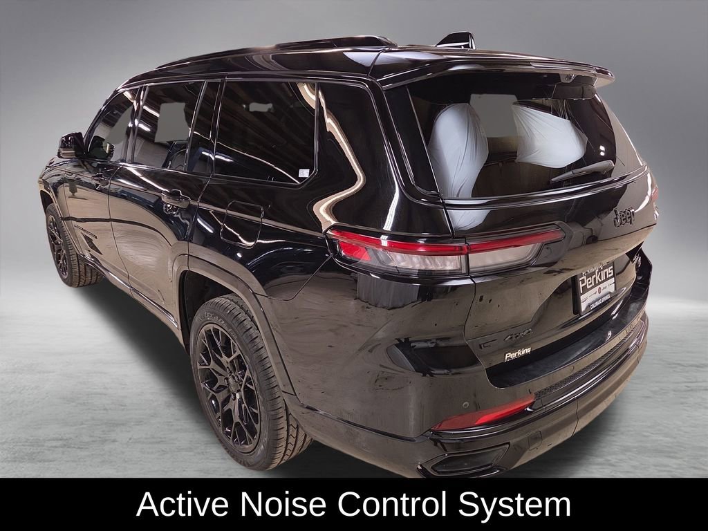 Used 2022 Jeep Grand Cherokee L Overland w/ Luxury Tech Group IV image 6