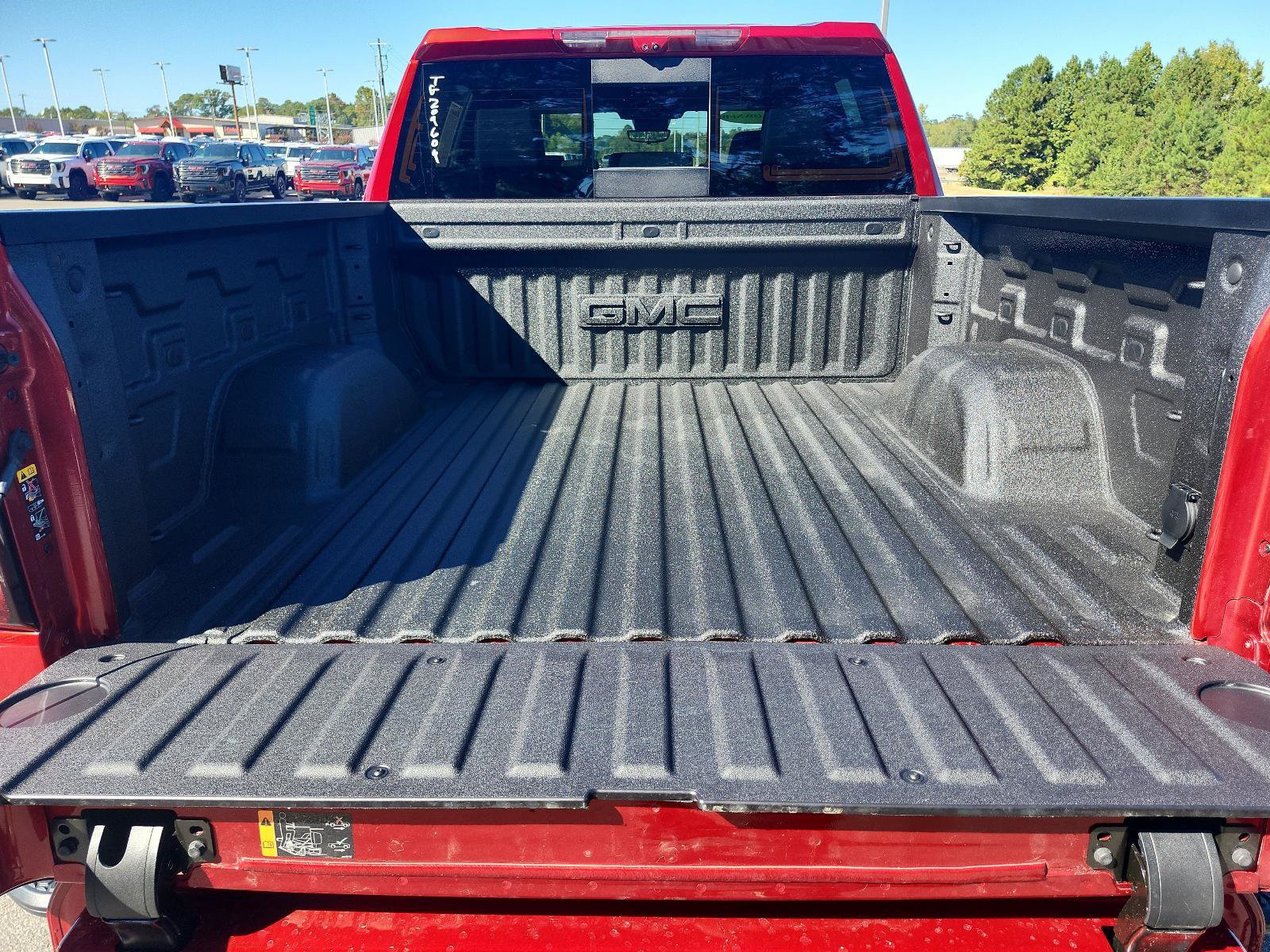Used 2026 GMC Sierra 1500 AT4 w/ AT4 Premium Package AWD/4WD image 13