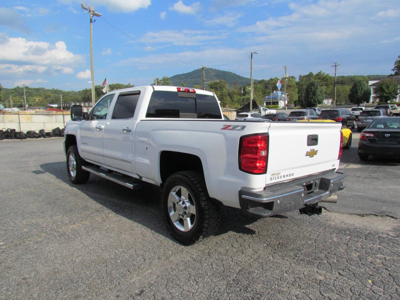 Used 2016 Chevrolet Silverado 2500 LTZ w/ Duramax Plus Package image 5