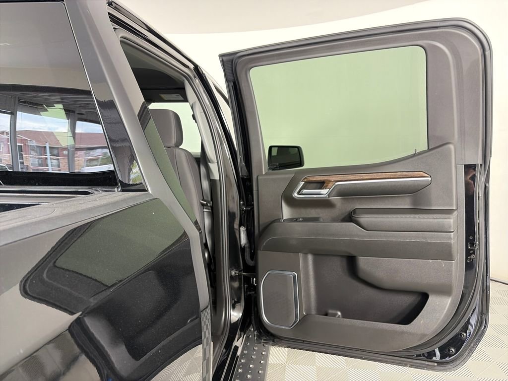 Used 2024 GMC Sierra 1500 Elevation w/ X31 Off-Road Package image 28