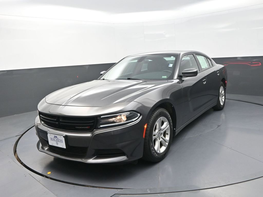 Used 2020 Dodge Charger SXT image 4