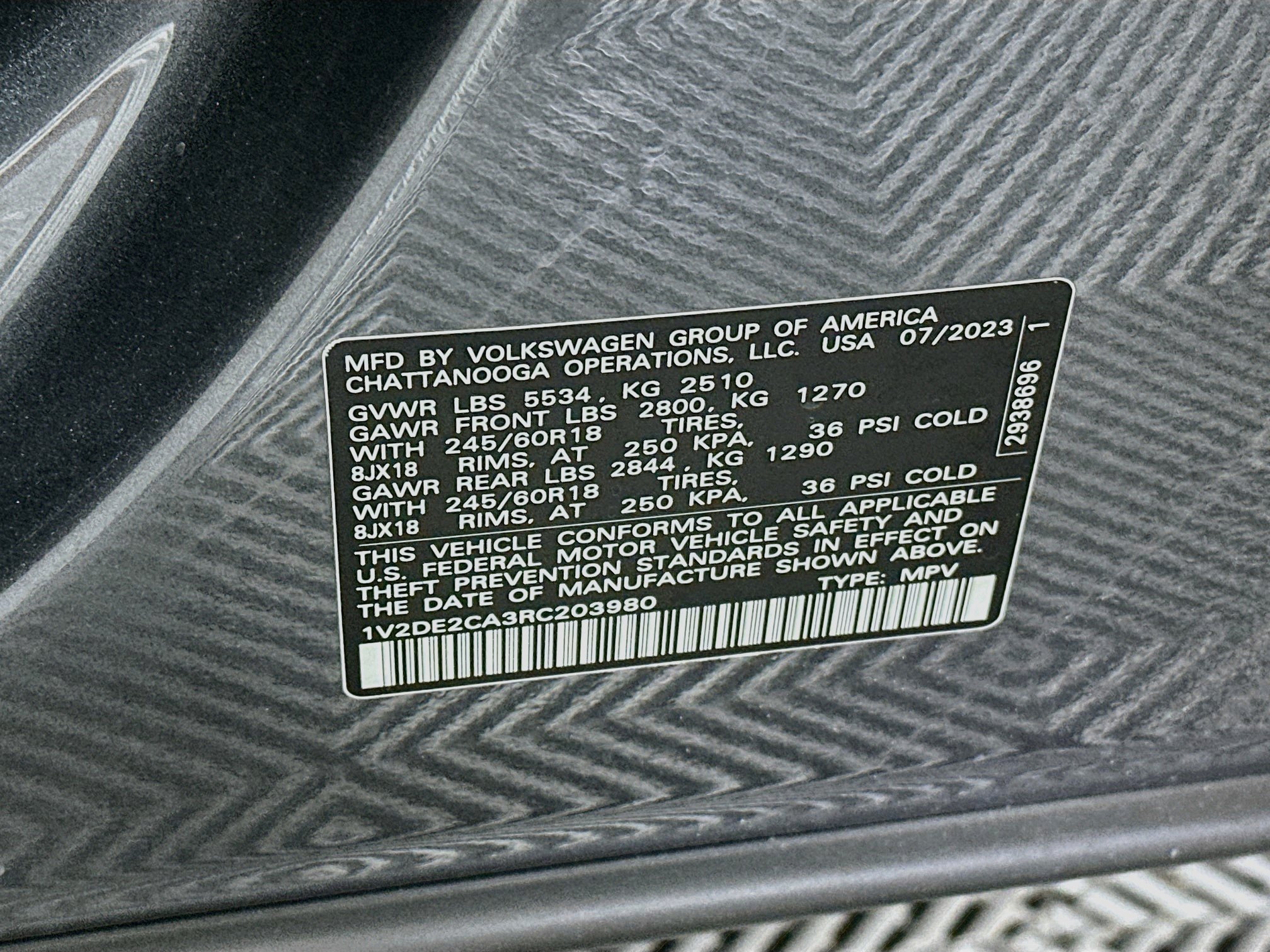 Used 2024 Volkswagen Atlas Cross Sport SE FWD image 12