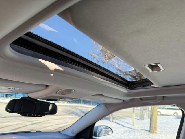 Used 2011 Chevrolet Impala LT w/ Luxury Edition Package image 12