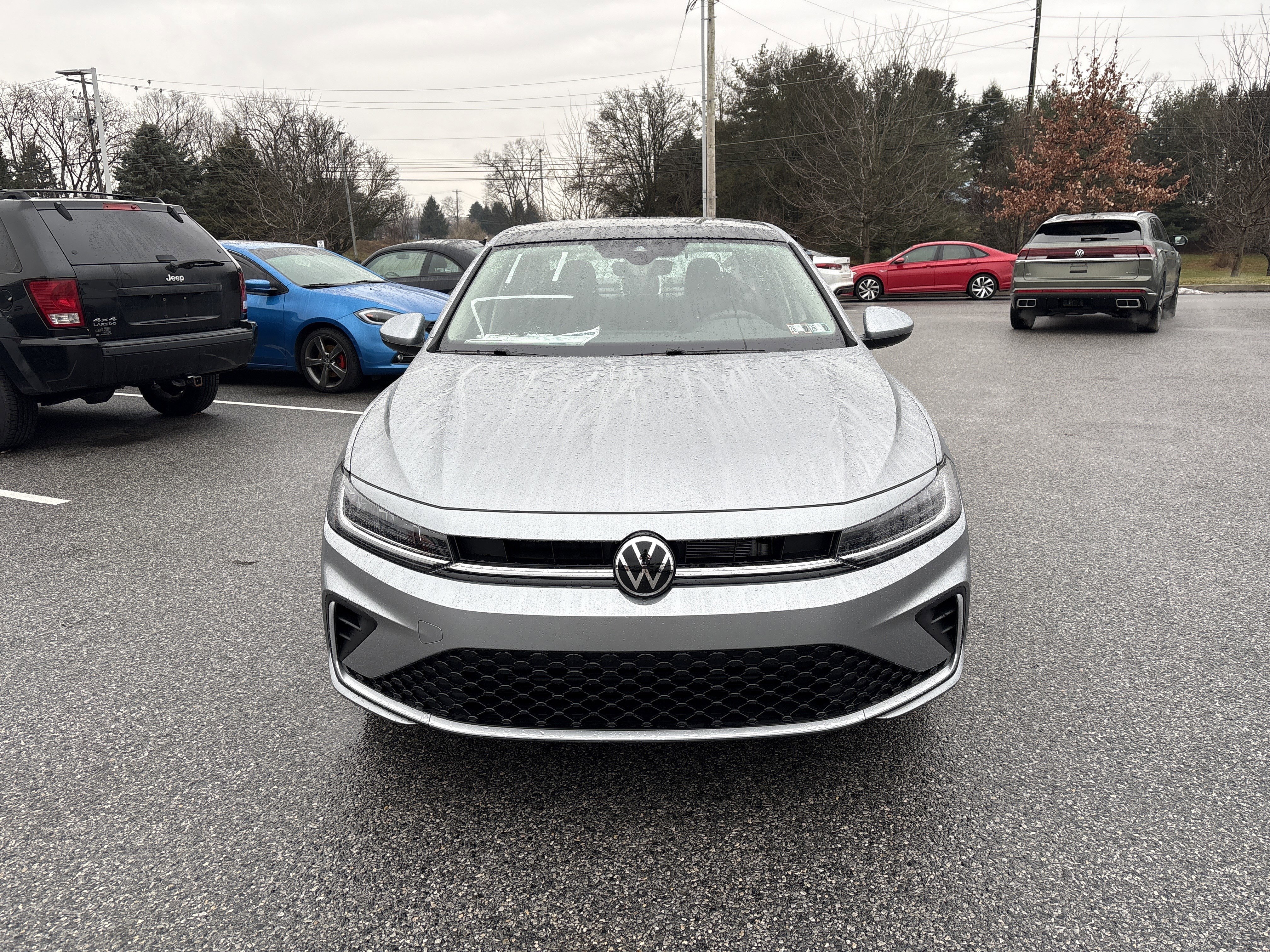New 2026 Volkswagen Jetta SE image 2