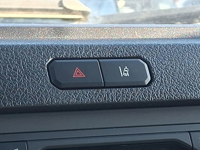 Used 2023 Ford F650 2WD Regular Cab Super Duty image 25