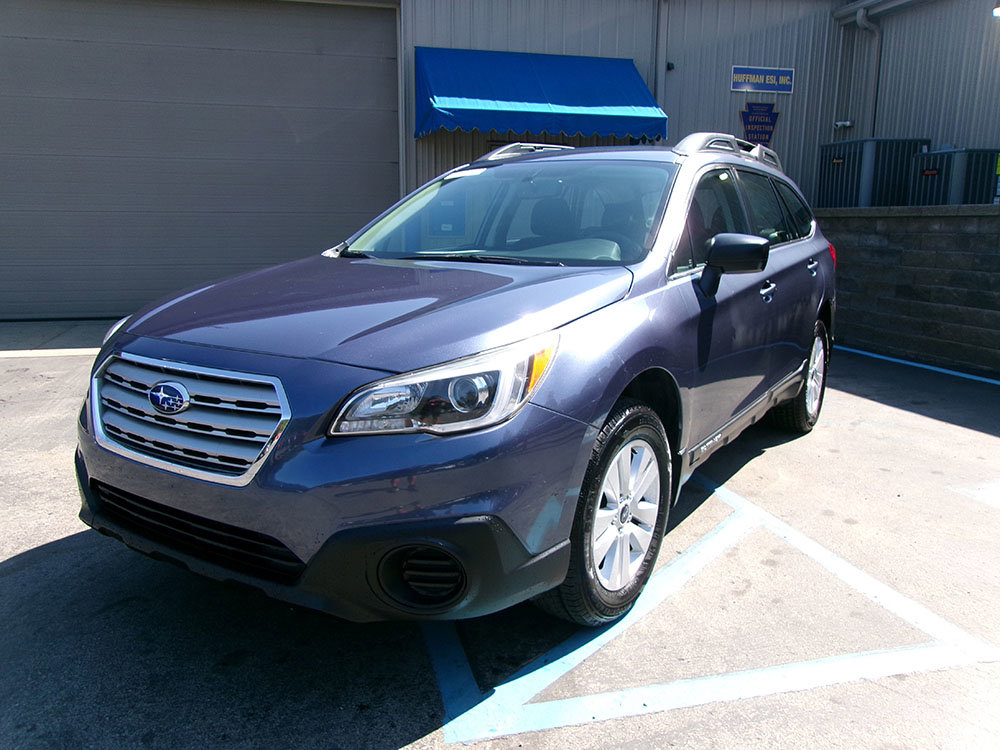 Used 2017 Subaru Outback 2.5i w/ Popular Package #1 image 1