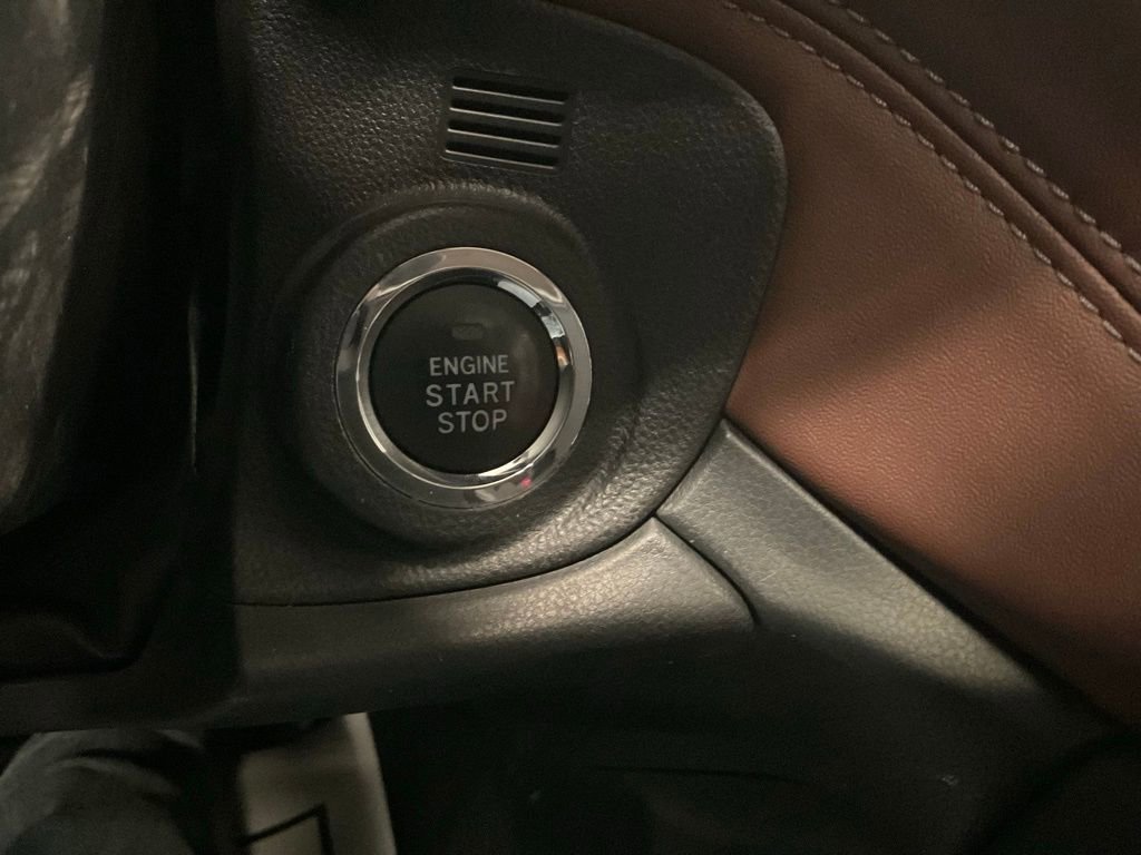 Used 2024 Subaru Outback Touring w/ Popular Package #2 image 18