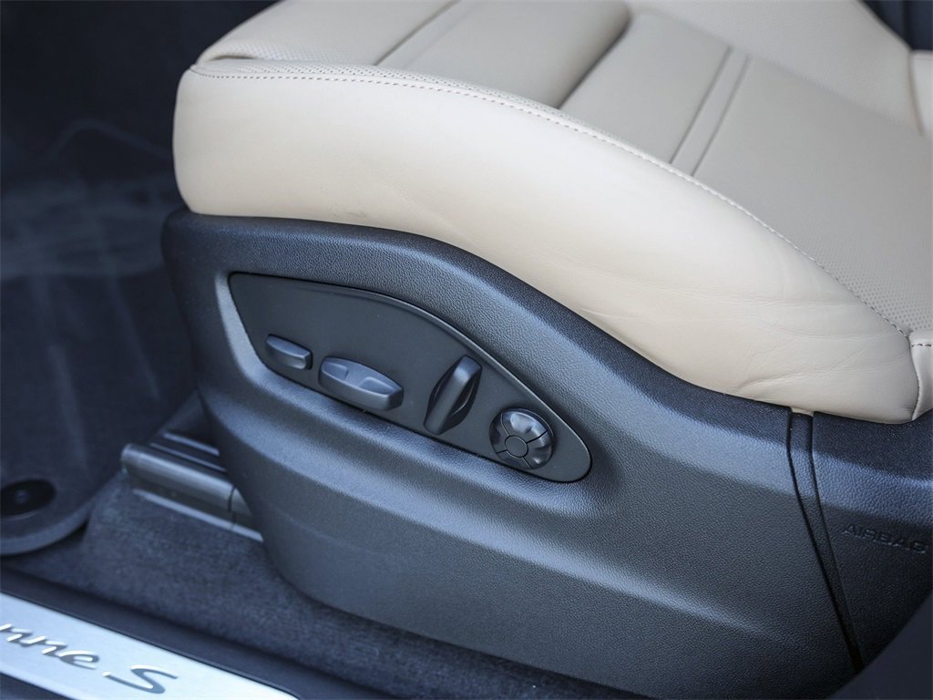 New 2026 Porsche Cayenne S image 16
