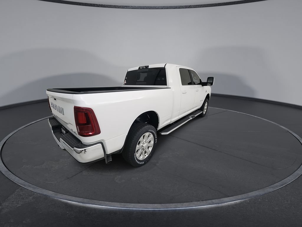 New 2026 RAM 2500 Laramie AWD/4WD image 8