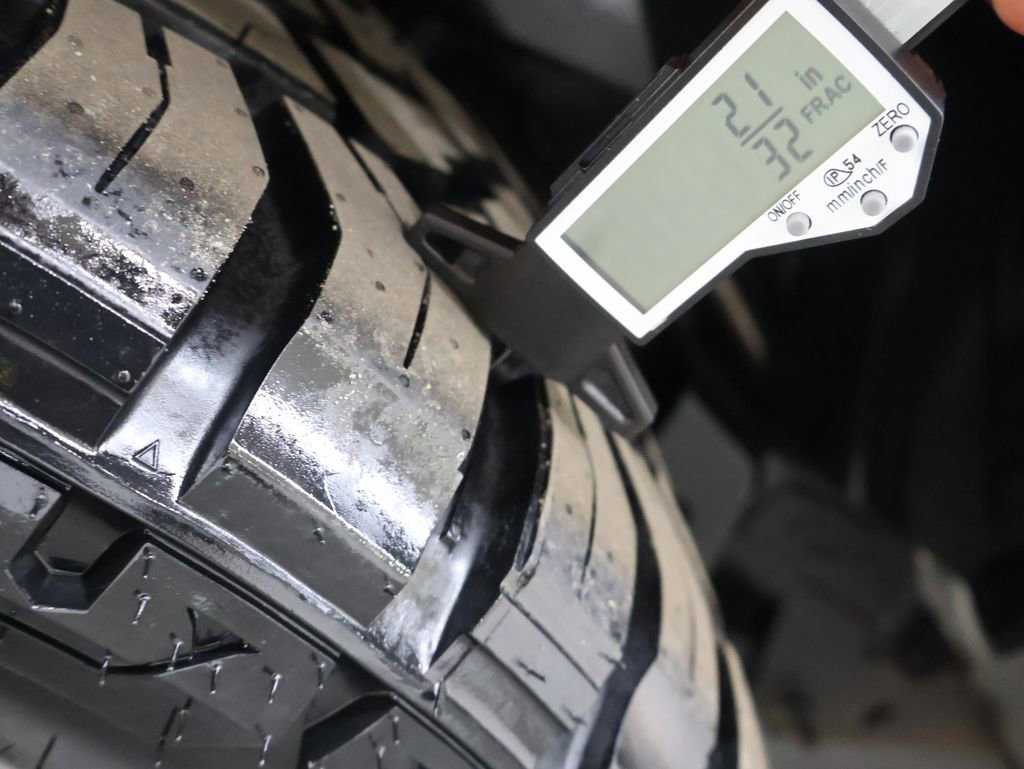 Used 2009 HUMMER H2 Luxury image 32