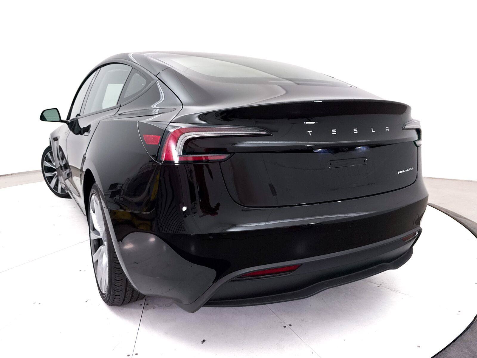 Used 2024 Tesla Model 3 Long Range AWD/4WD image 7