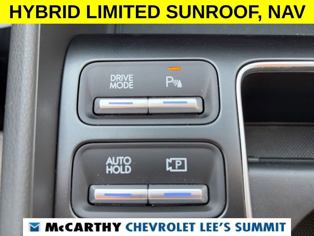 Used 2024 Hyundai Sonata Limited image 11