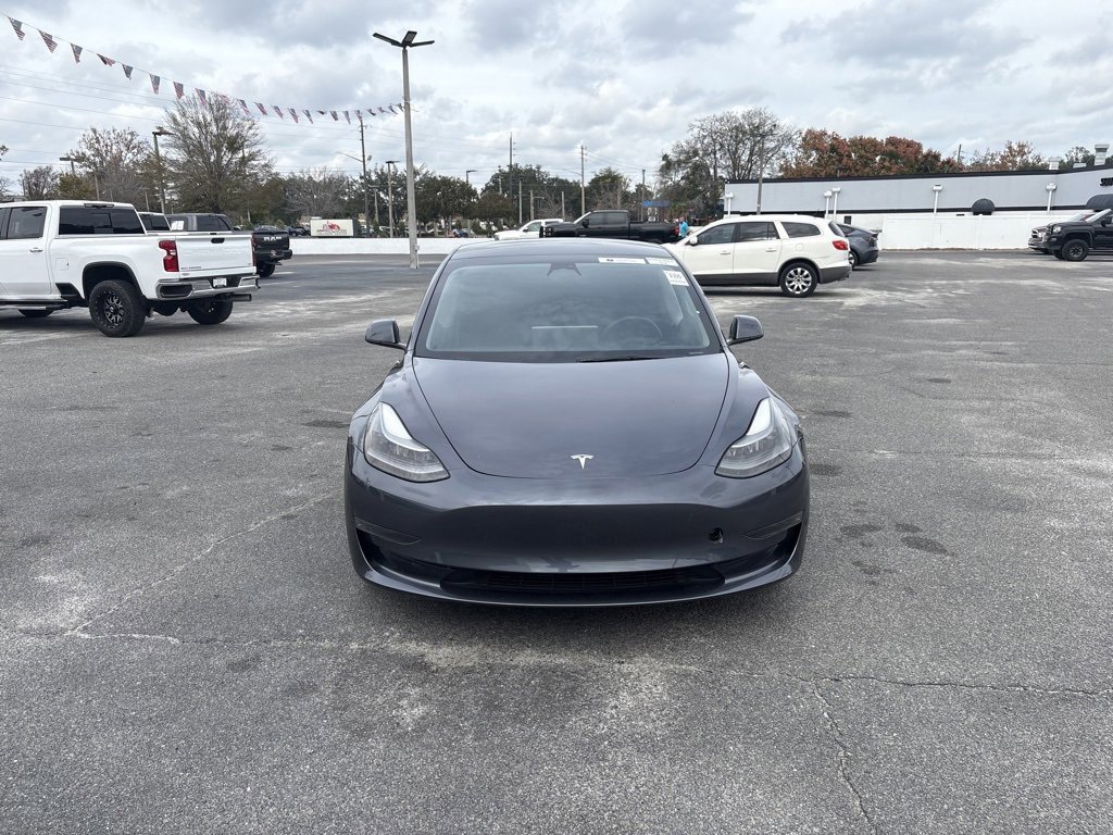 Used 2023 Tesla Model 3 Standard Range image 1