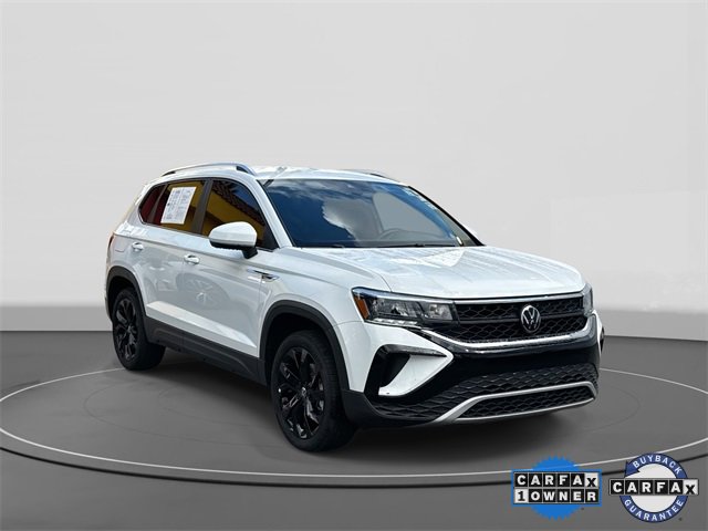 Certified 2023 Volkswagen Taos SE w/ Black Wheel Package