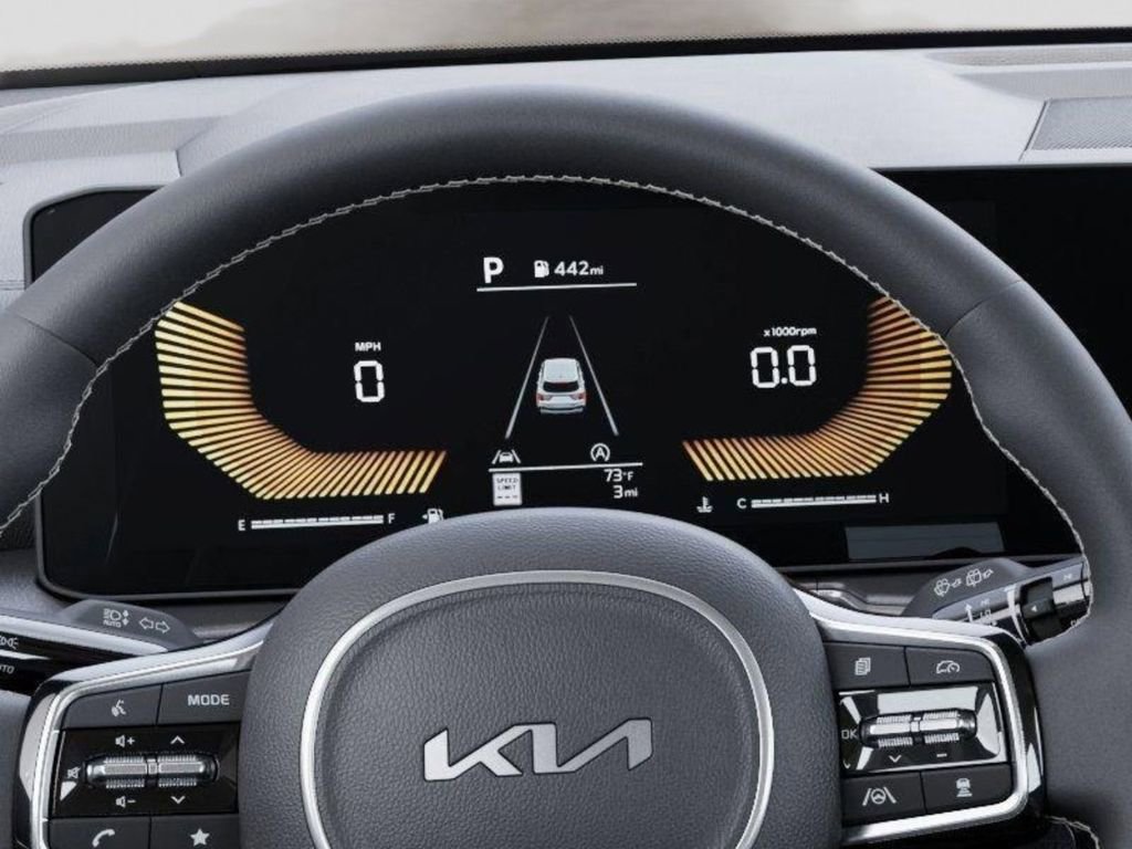 Used 2025 Kia Sorento S image 21