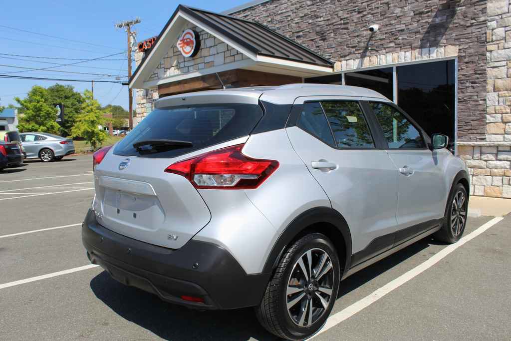 Used 2020 Nissan Kicks SV FWD image 5