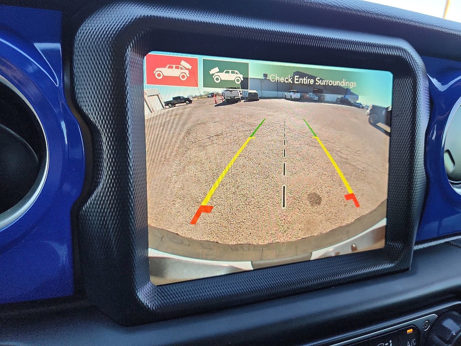 Used 2023 Jeep Wrangler Unlimited Rubicon 4xe image 13