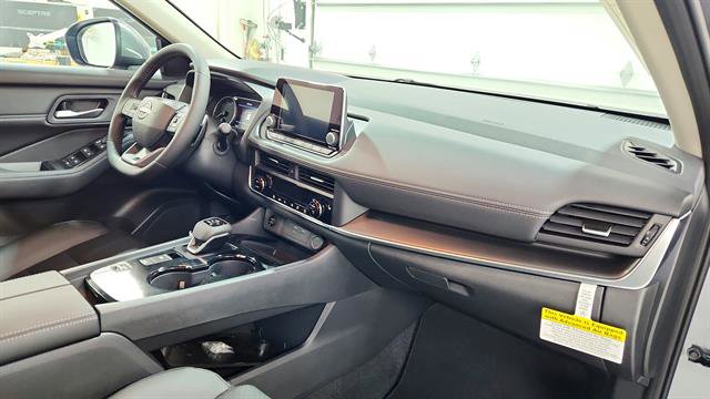 New 2026 Nissan Rogue SV w/ SV Premium Package image 25