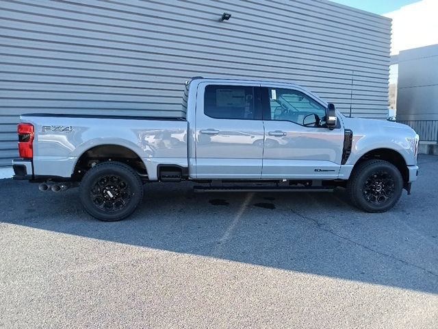 Used 2026 Ford F250 Lariat w/ Black Appearance Package AWD/4WD image 2