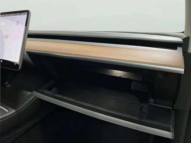 Used 2023 Tesla Model Y Performance image 75