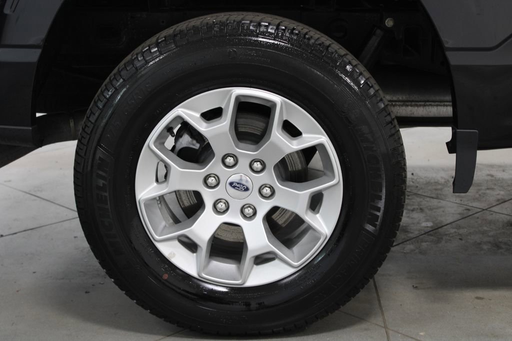 Used 2023 Ford F150 XLT AWD/4WD image 13