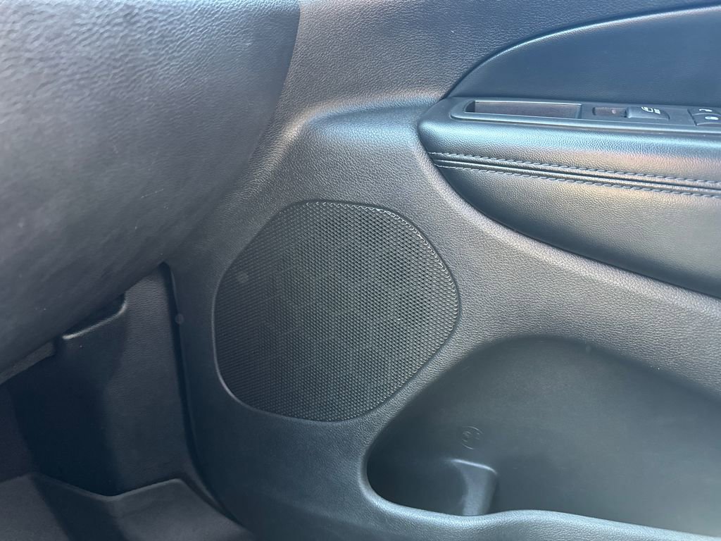 Used 2019 Jeep Grand Cherokee Limited image 11