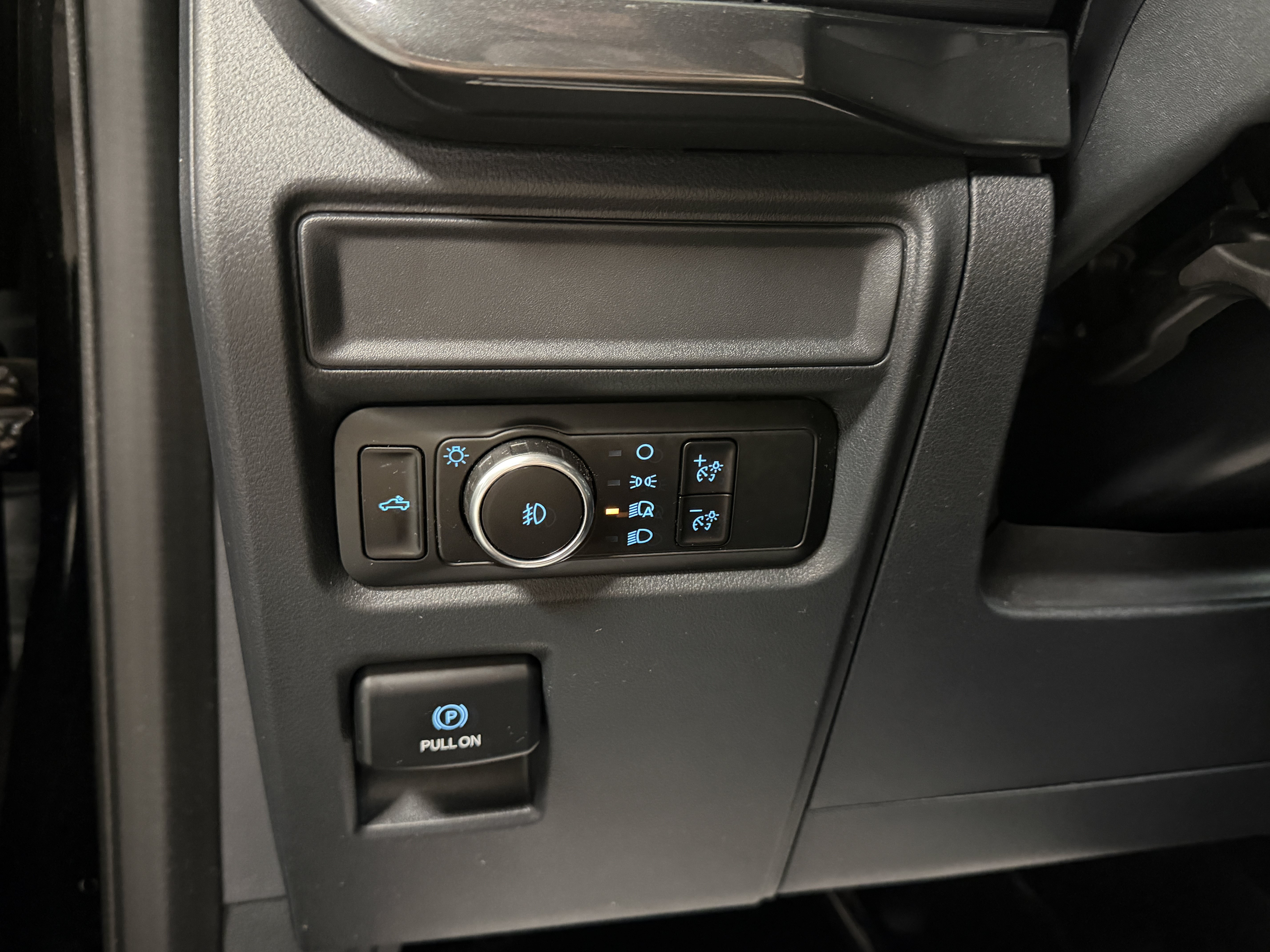 Used 2024 Ford F150 STX w/ STX Black Appearance Package AWD/4WD image 16