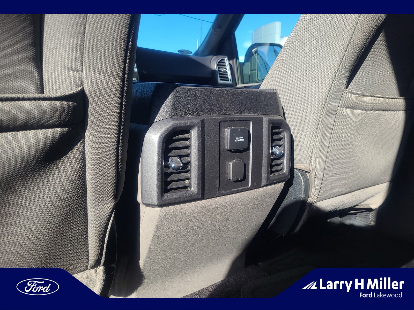 Used 2016 Ford F150 XLT w/ Equipment Group 302A Luxury image 32