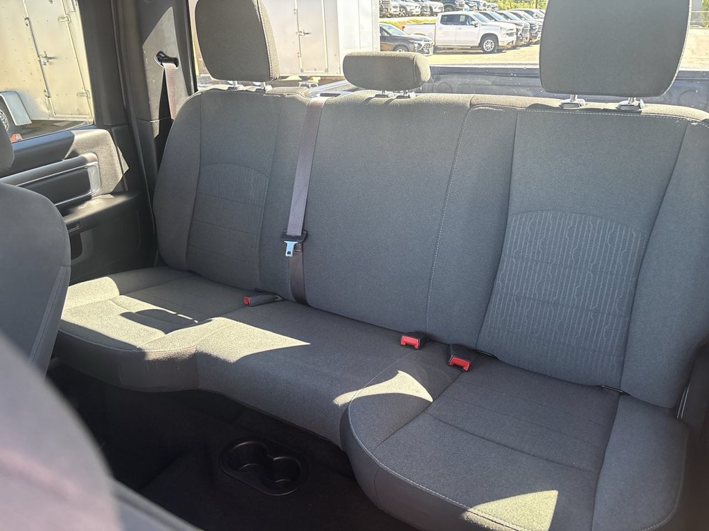 Used 2023 RAM 1500 Warlock AWD/4WD image 25