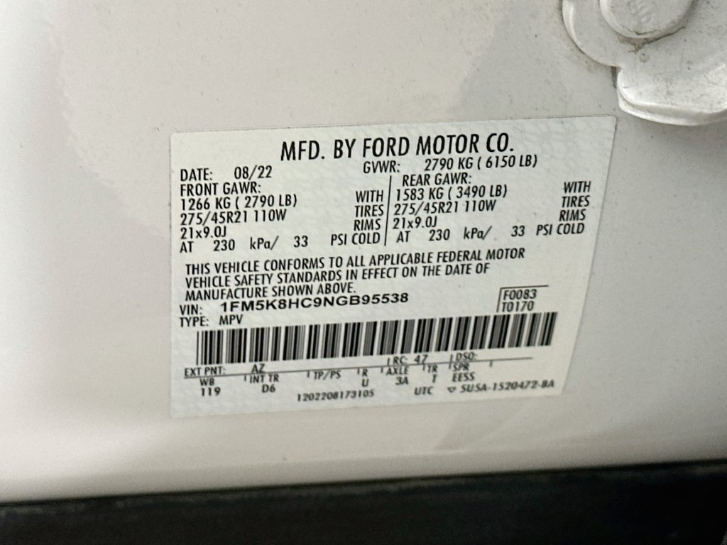 Used 2022 Ford Explorer Platinum w/ Equipment Group 601A AWD/4WD image 44