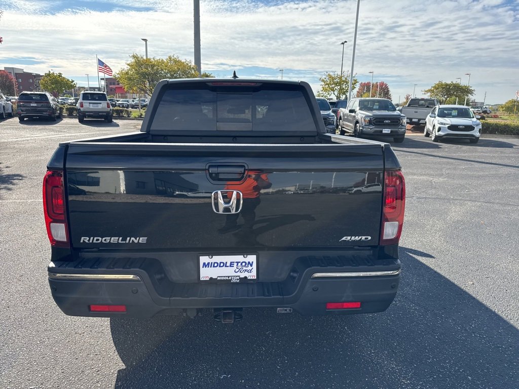 Used 2020 Honda Ridgeline Black Edition image 6
