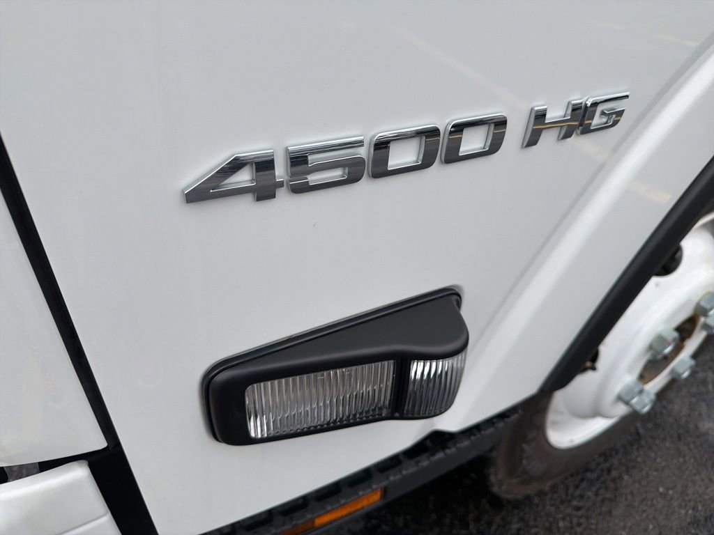 New 2025 Chevrolet Low Cab Forward image 28