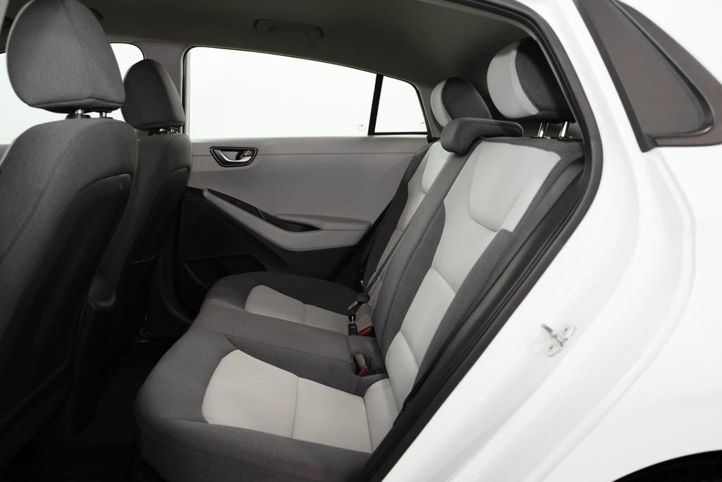 Used 2020 Hyundai Ioniq Blue image 10