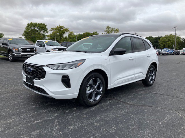 Used 2023 Ford Escape ST-Line w/ Tech Pack #1 image 1