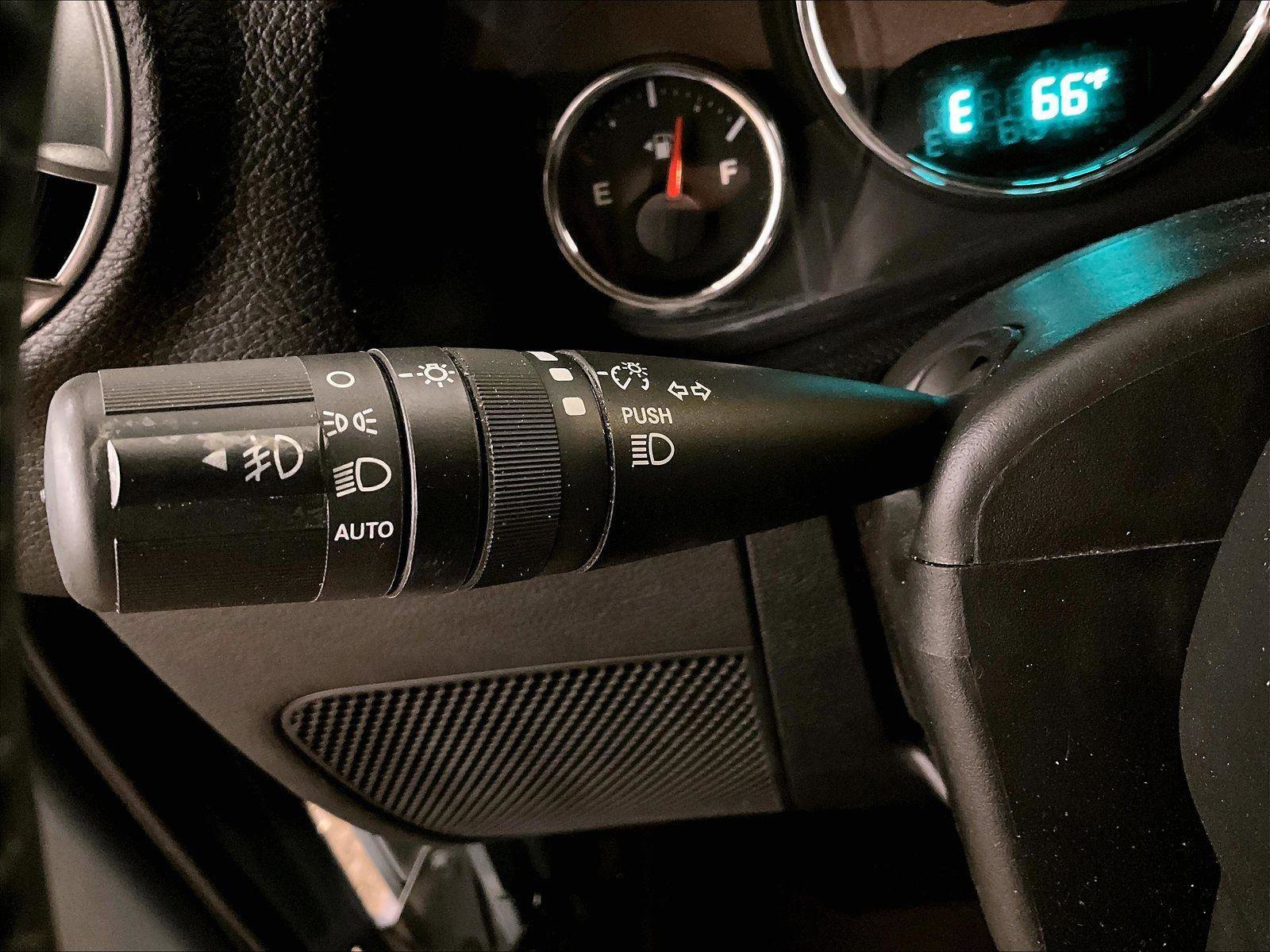 Used 2014 Jeep Wrangler Sahara w/ Dual Top Group image 31