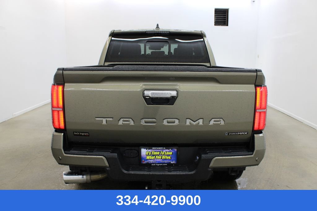 Used 2024 Toyota Tacoma Limited image 3