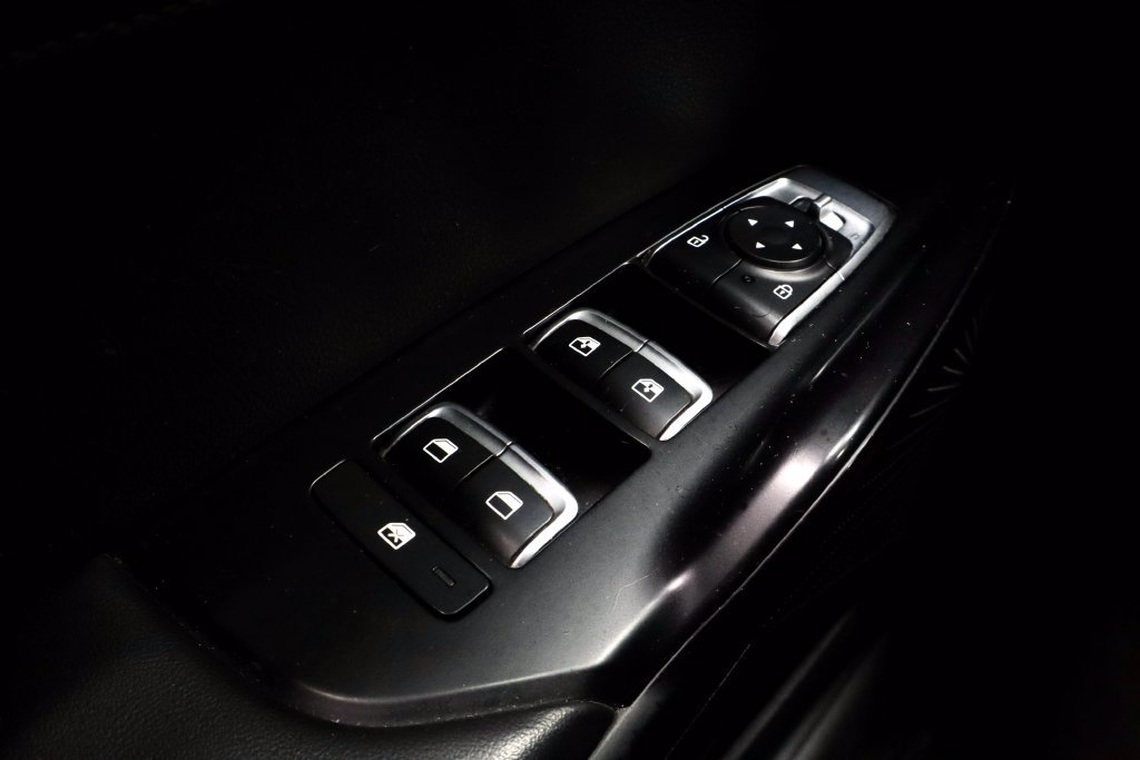 Used 2022 Kia K5 GT-Line AWD/4WD image 26