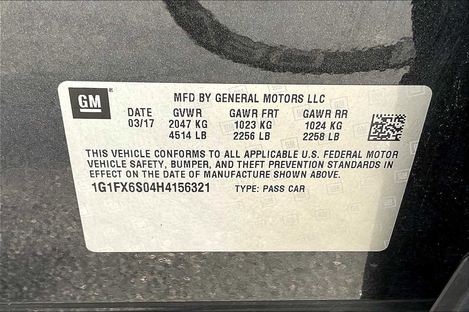 Used 2017 Chevrolet Bolt Premier w/ Driver Confidence II Package image 29